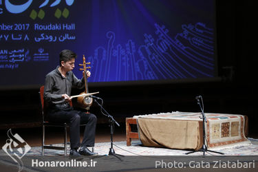 کمانچه نوازی در چهارمین روز از جشنواره ملی موسیقی جوان در تالار رودکی