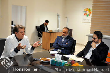 بازدید معاون امور هنری وزیر فرهنگ و ارشاد اسلامی از دبیرخانه سی و سومین جشنواره موسیقی فجر 