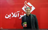 عبدالرضا اکبری «شاپرک خانوم» را به صحنه می‌ برد