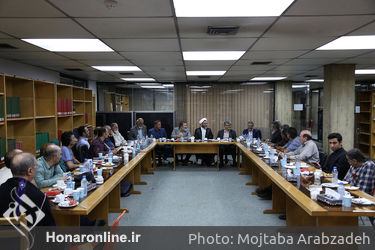 نشست مدیران هنری و نمایندگان مجلس در موزه هنرهای معاصر‎