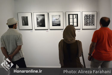 نمایشگاه گروهی عکس از 77 هنرمند در گالری ایوان