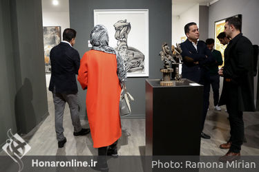 نمایشگاه آثار هنرمندان معاصر نوگرا در گالری آریانا 