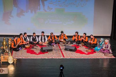 برج آزادی رنگ و بوی مازندران گرفت