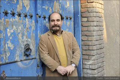 استاد خوشنویس و تاسیس گالری نقش و خط / اولین نمایشگاه 27 بهمن یادمان مرتضی ممیز با بزرگان نقاشی ایران