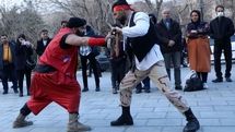 اجرای نمایش‌ «آکوستیک مین» در چهل و یکمین جشنواره تئاتر فجر - پهنه رودکی