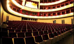 اجرای یک پروژه نمایشی ویژه بانوان در تالار وحدت