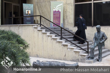  دهمین دوره فروش بزرگ آثار تجسمی "هفت نگاه" در فرهنگسرای نیاوران