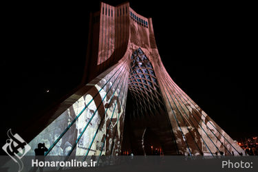 تصویرنگاری ارتحال امام خمینی(ره) در برج آزادی