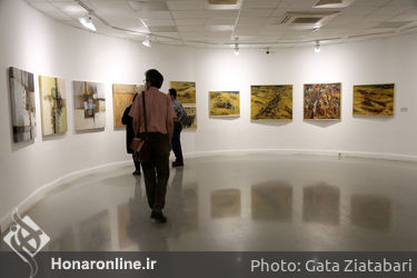 نمایشگاه "هشتمین کارنمای پژوهشی انجمن هنرمندان نقاش ایران"  در خانه هنرمندان