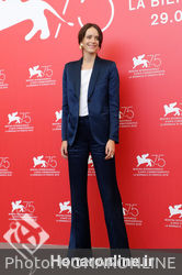 09996 Stacy Martin attends _Vox Lux_ photocall during the 75th Venice Film Festival