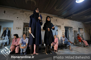 نمایش چخوف ساد (جلد اول و دوم) در بوتیک تئاتر ایران