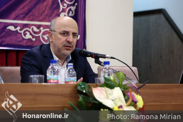 نشست هم‌اندیشی طراحان و تولیدکنندگان دومین جشنواره ملی طراحی لباس و پارچه کودک و نوجوان