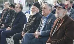 ما باید به نام وطن و خاک ایران متعهد باشیم