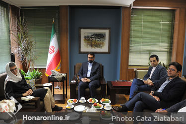 دیدار معاون امور هنری وزارت فرهنگ و ارشاد با مدیر شهرک بین‌المللی هنرهای پاریس