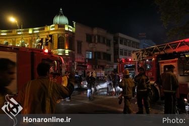 آتش سوزى انبار كالا در ميدان حسن آباد