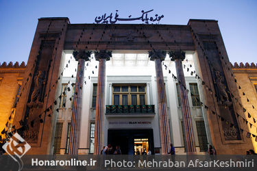 رونمایی از اثر ناتمام ایران درودی 