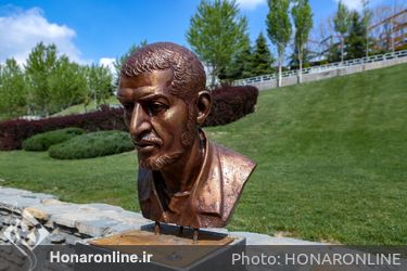 نصب سردیس شهدا در بوستان جوانمردان