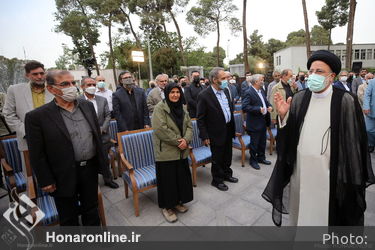 نشست صمیمی رئیس جمهور با هنرمندان و فعالان عرصه فرهنگ و هنر