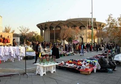 ساماندهی دستفروشان محدوده تئاتر شهر از هفته‌ آینده