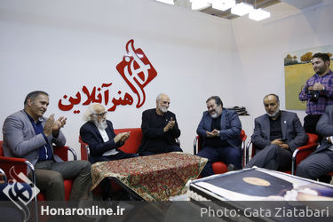 جشن تولد ۷۷ سالگی آیدین آغداشلو در غرفه هنرآنلاین