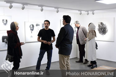 نمایشگاه نقاشی خط طراحی محسن کرمی در گالری مژده