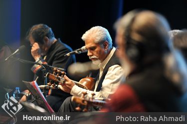 کنسرت گروه موسیقی بیدل به سرپرستی و خوانندگی حسام الدین سراج