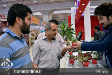 چهارمین روز بیست و دومین نمایشگاه مطبوعات 