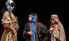 اجرای «در و گبر و یک قرص نان» در تالار چهارسو آغاز شد