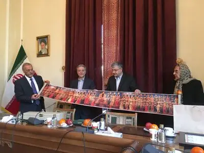 دو مجموعه نفیس دیگر در باغ موزه نگارستان افتتاح شد / رونمایی از مجموعه‌ نقاشی‌های وقفی فتح‌اله عباد و فرش‌های اهدایی غلامعلی ملول
