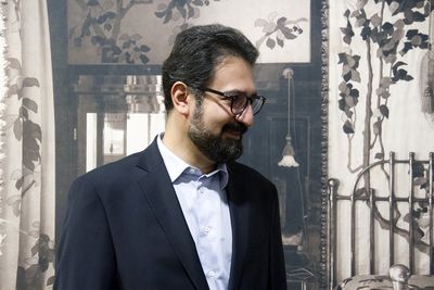 معماری گذشته ایران دارای هویت مشخص و قابل تعریف بود / معاون امور هنری از نمایشگاه آثار واگنر  معمار اتریشی دیدن کرد
