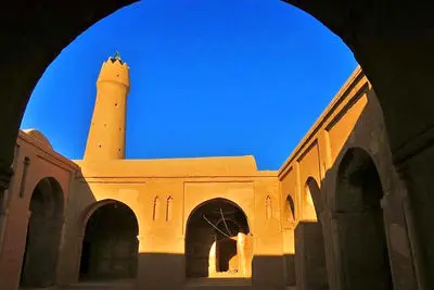 نگاهی به معماری مسجد جامع فهرج، قدیمی‌ترین مسجد ایران 
