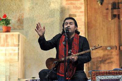 همای خواننده تیتراژ "نوار زرد" شد