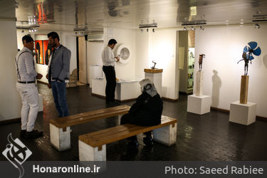  نمایشگاه مجسمه عارف رودباری شهمیری با عنوان "وضعیت ناخوشایند" 
