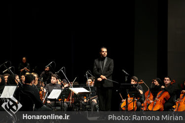 کنسرت "نوستالژی" ناصر چشم‌آذر در تالار وحدت