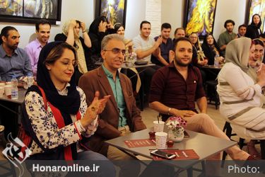 اجرای نمایش "کافه پولشری" در کافه تریای تالار اصلی تئاترشهر