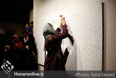 رونمایی از اثر بزرگمهر حسین پور در گالری آس