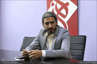 "تنهای بی‌سنگ صبور" امیر ارجینی تا پایان سال منتشر می‌شود