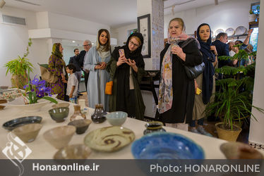 نمایشگاه آثار نقاشی و سرامیک چیبا میاماتو در خانه سرامیک فرزانه 
