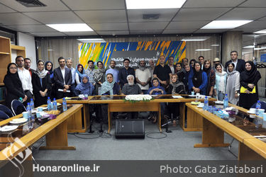 هادی مظفرینشست مدیران نگارخانه‌ها با مدیر کل هنرهای تجسمی