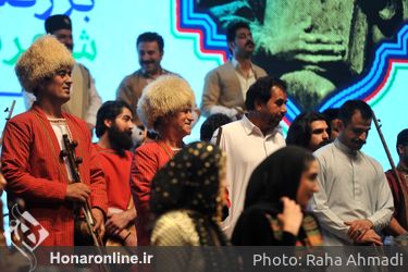 رونمایی ارکستر موسیقی نواحی ایران همراه با نظامی خوانی 