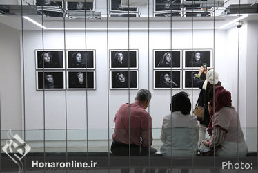 نمایشگاه عکس گلاره کیازند در گالری ثالث 