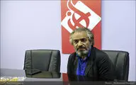 اصغر همت به نمایش 