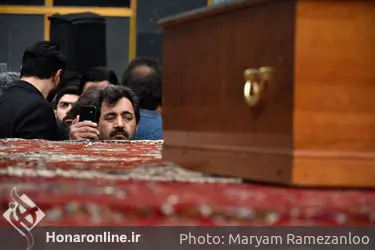 تشییع پیکر جمشید مشایخی