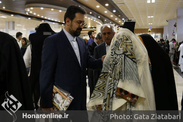 بازدید سید محمدمجتبی حسینی از نمایشگاه هشتمین جشنواره بین‌المللی مد و لباس فجر در چابهار