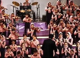 کودکان و نوجوانان چراغ اجراهای موسیقی فجر را روشن کردند