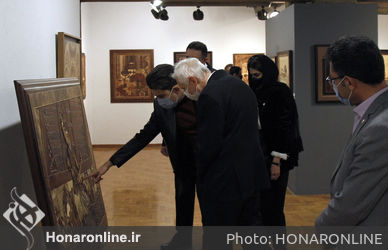بازید معاون سفیر کشور اتریش در ایران از نمایشگاه نگاره های چوبی و آرزوهای آبرنگی