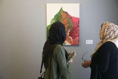 قاب‌هایی که درباره محیط زیست هشدار می‌دهند / نمایشگاه "گذار" عسل بصیر در گالری ایده افتتاح شد