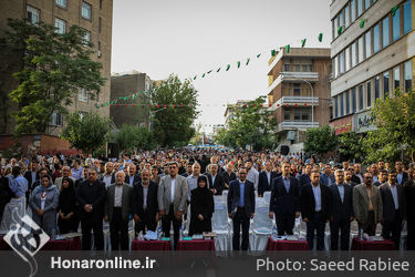 رونمایی از تابلوی گذر صنایع دستی تهران در  روز جهانی صنایع دستی