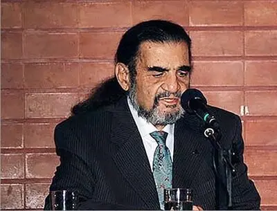 نگاهی بر هنر و معمارى "داوید اوشانا"