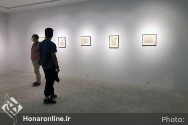 نمایشگاه آلما سینایی در گالری ۰۰۹۸۲۱